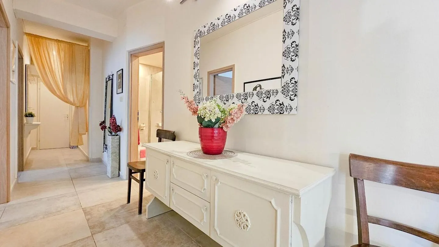 Apartment Romana 2 Novigrad